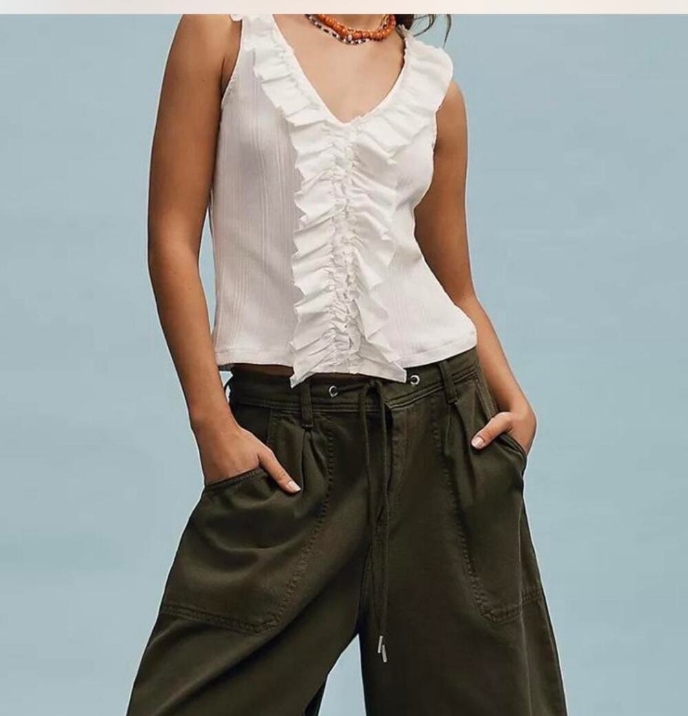 Anthropologie Pilcro White Ruffle Front Ribbed Knit Top Size XS Coastal Fairy